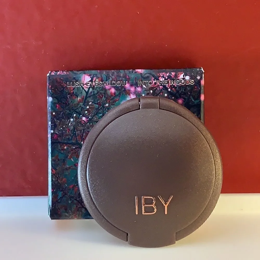 $6💥 IBY Beauty Wonderland Eyeshadow